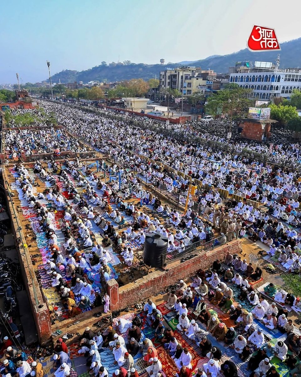 Kavish aziz tweet media