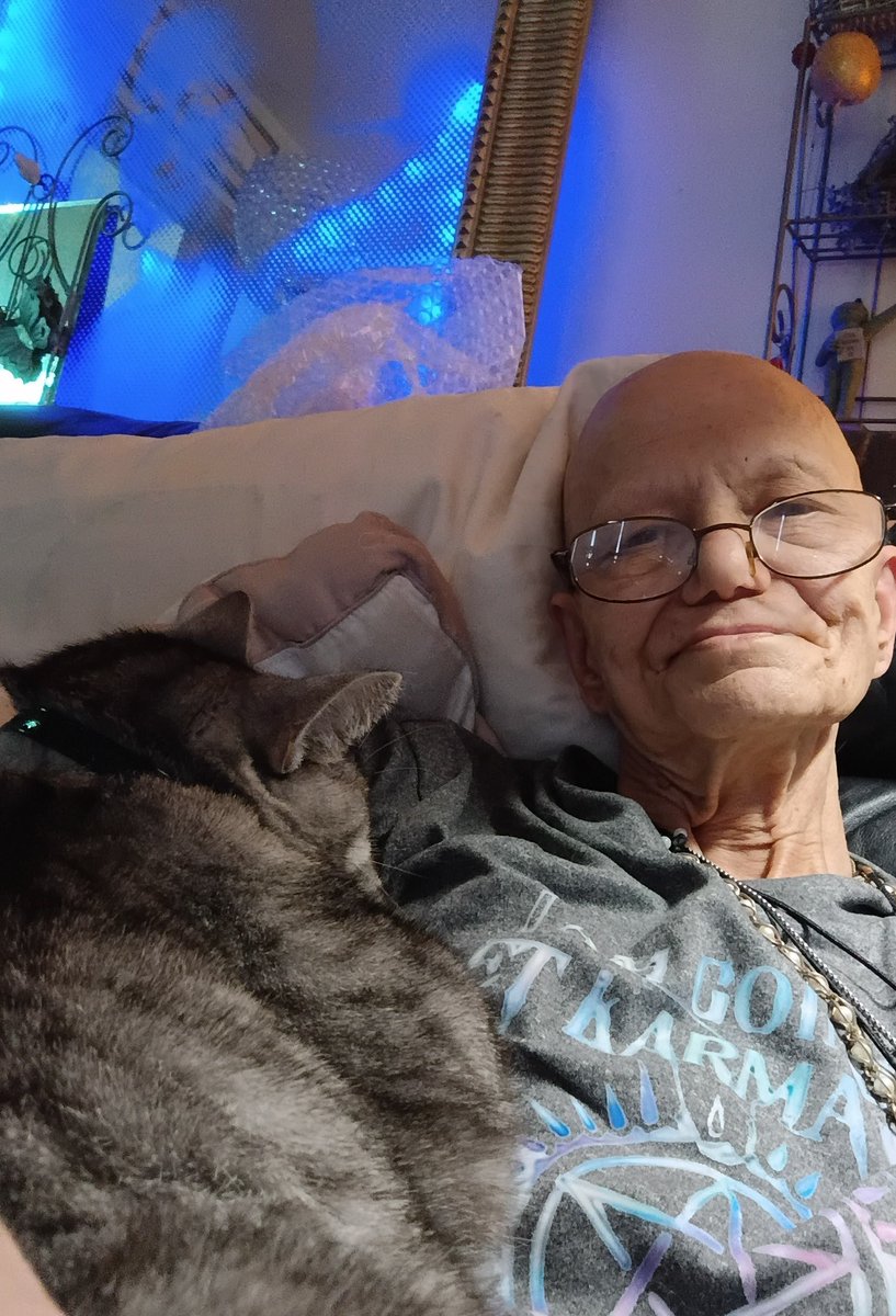 blackathenapm's tweet photo. This is a good friend of mine who I've personally rendered aid to. #fuckcancer #mutualaid #Minnesota
https://t.co/XAGqtebSI6 https://t.co/VorNge58Qs