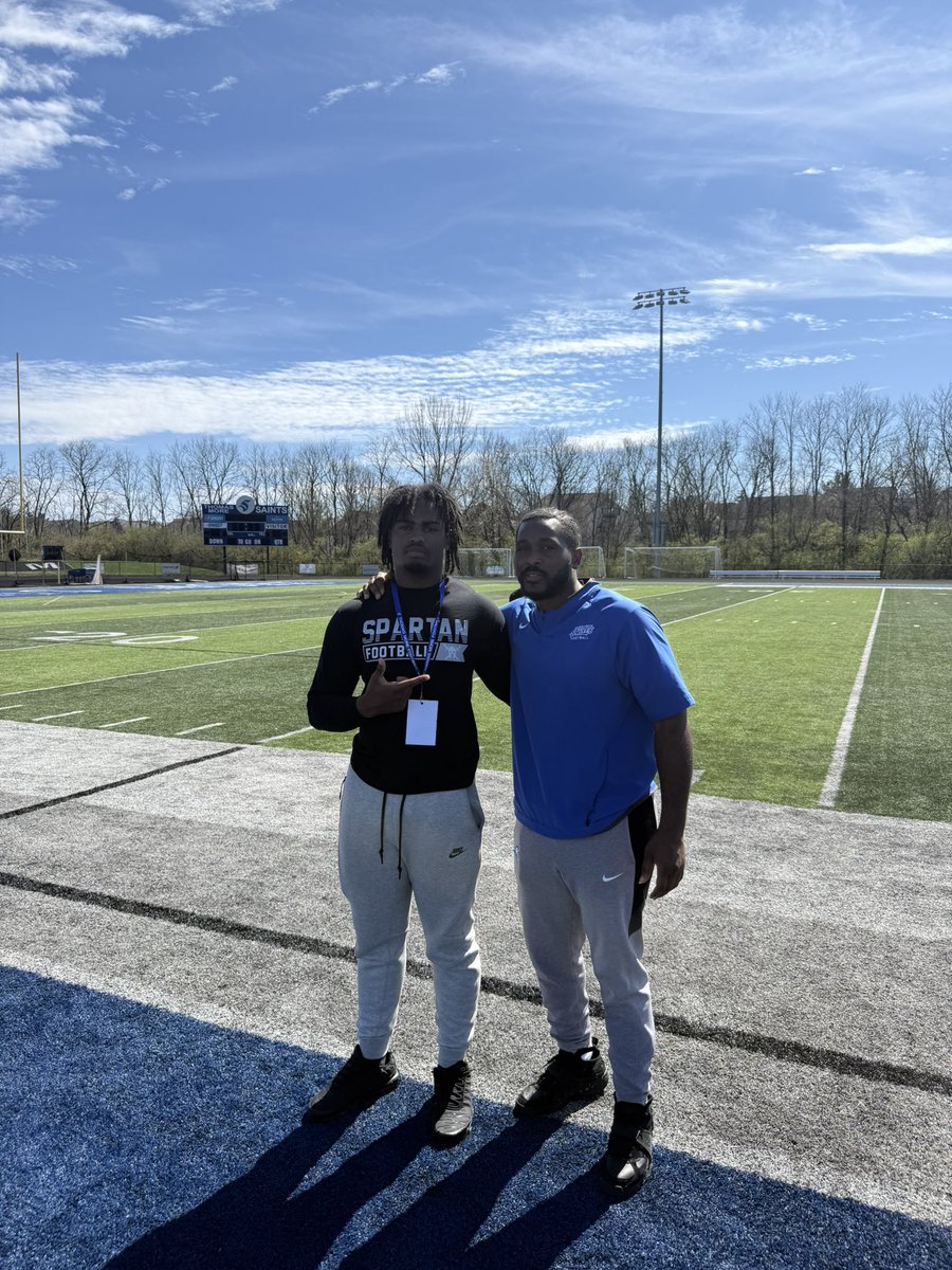 Khysen Buford tweet media