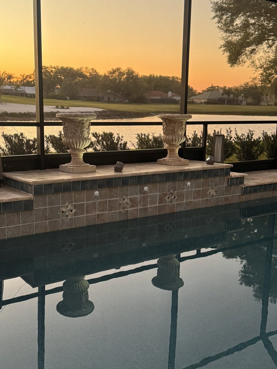 Billy Corgan tweet media