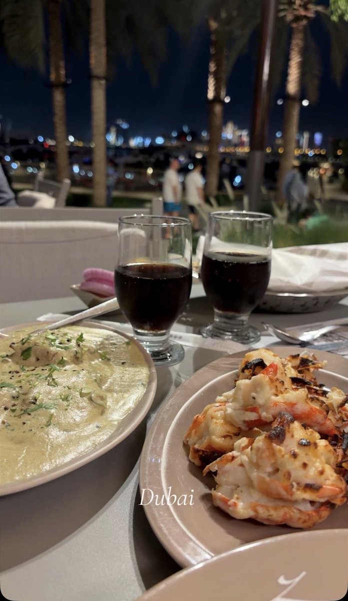 AmmU KuTtI 👻👻👻 tweet media