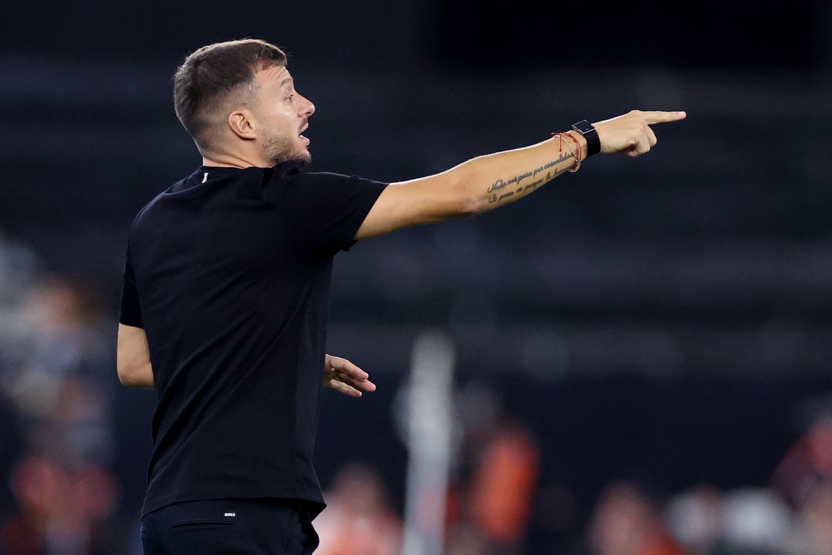 Venê Casagrande tweet media