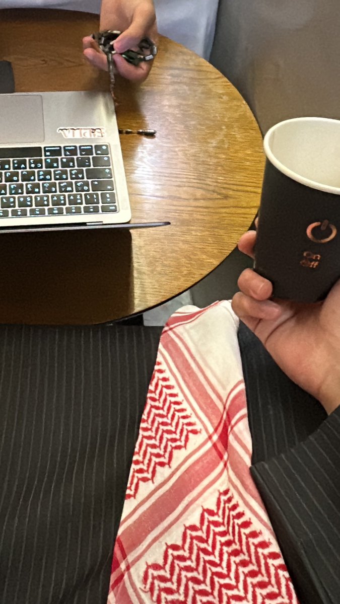 Fares 𣎴 tweet media