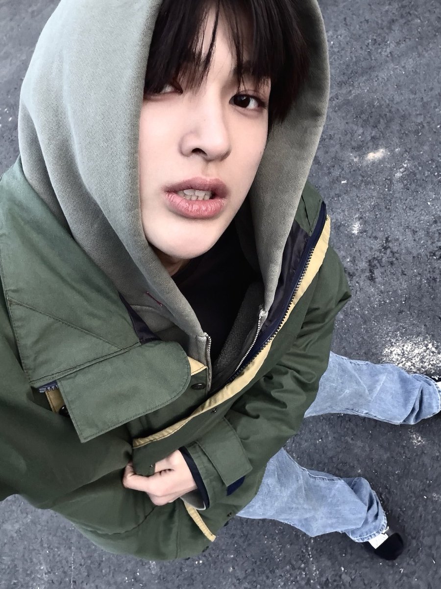 𝖣𝖺𝗅𝗅𝖾𝗇, tweet media