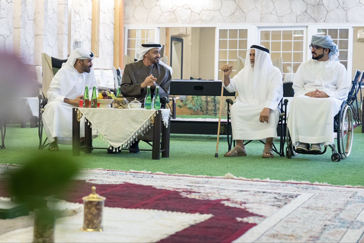 الشاعر حمد البلوشي tweet media