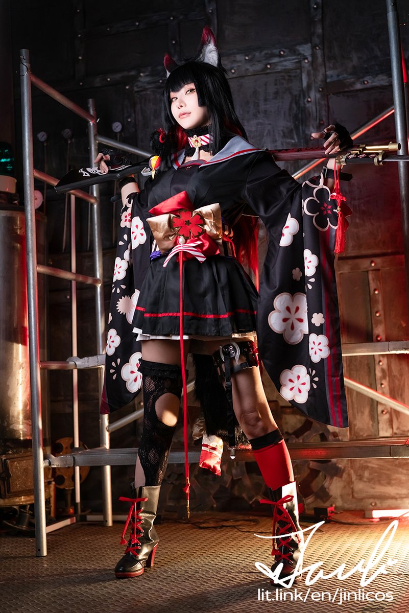燼璃 JinLi cosplayer TW tweet media