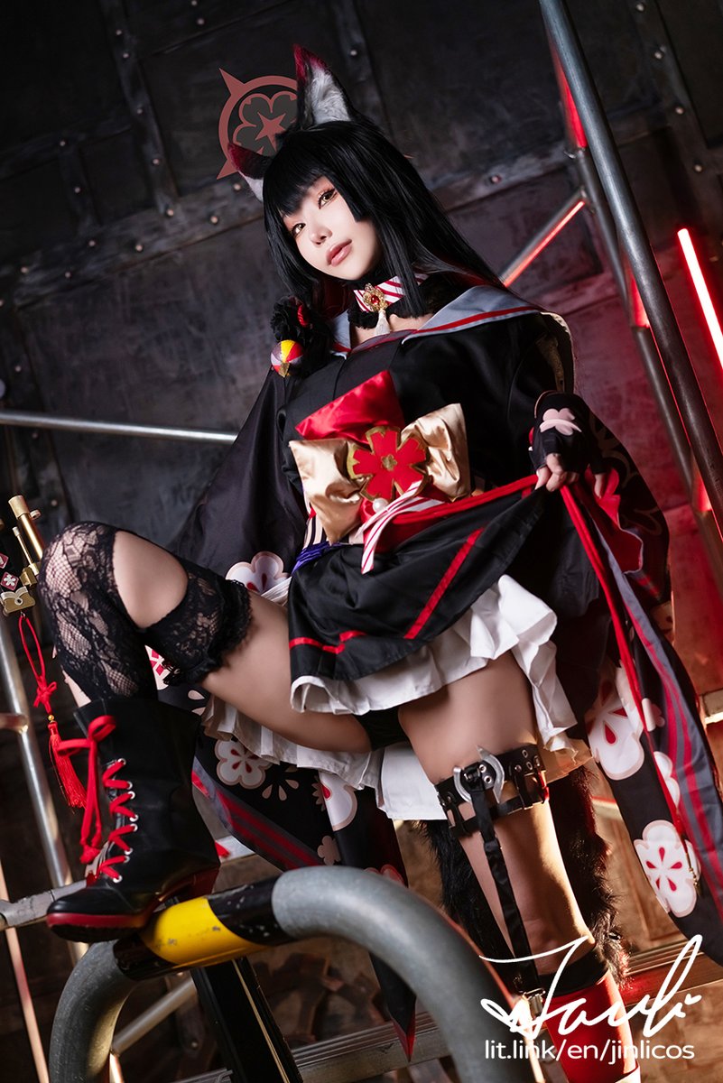 燼璃 JinLi cosplayer TW tweet media