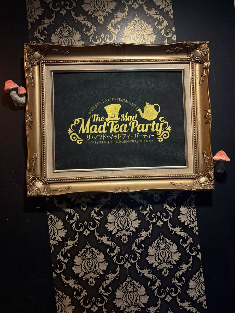 𝔸𝕟𝕟𝕒 tweet media