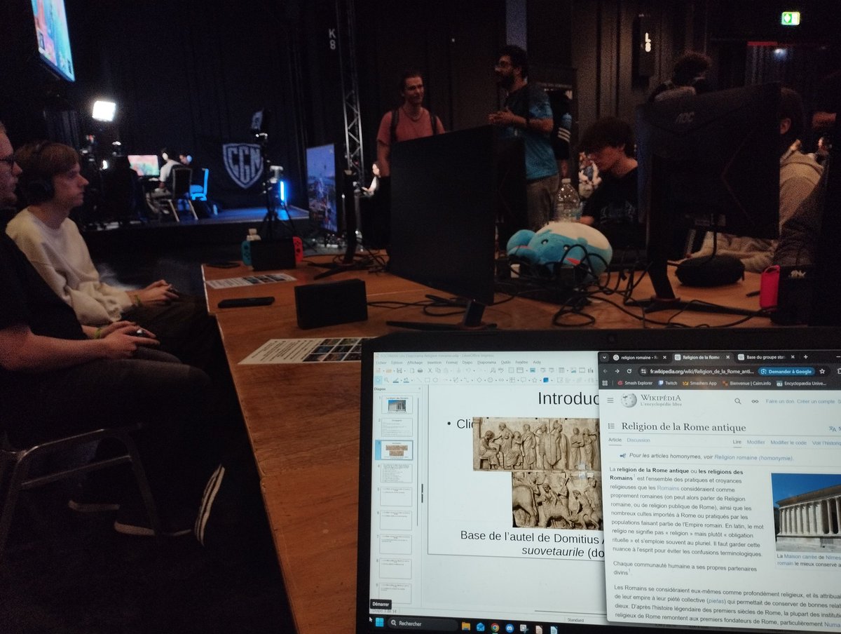 GrandRadiateur's tweet image. I forgot I had to do my presentation for tomorrow bruh #unilife