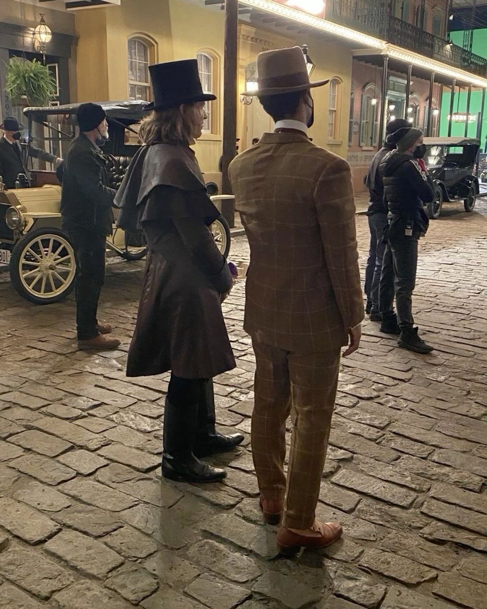 beth ⚰️ tweet media