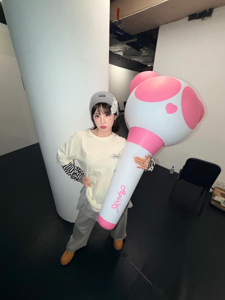 Apink Pics tweet media