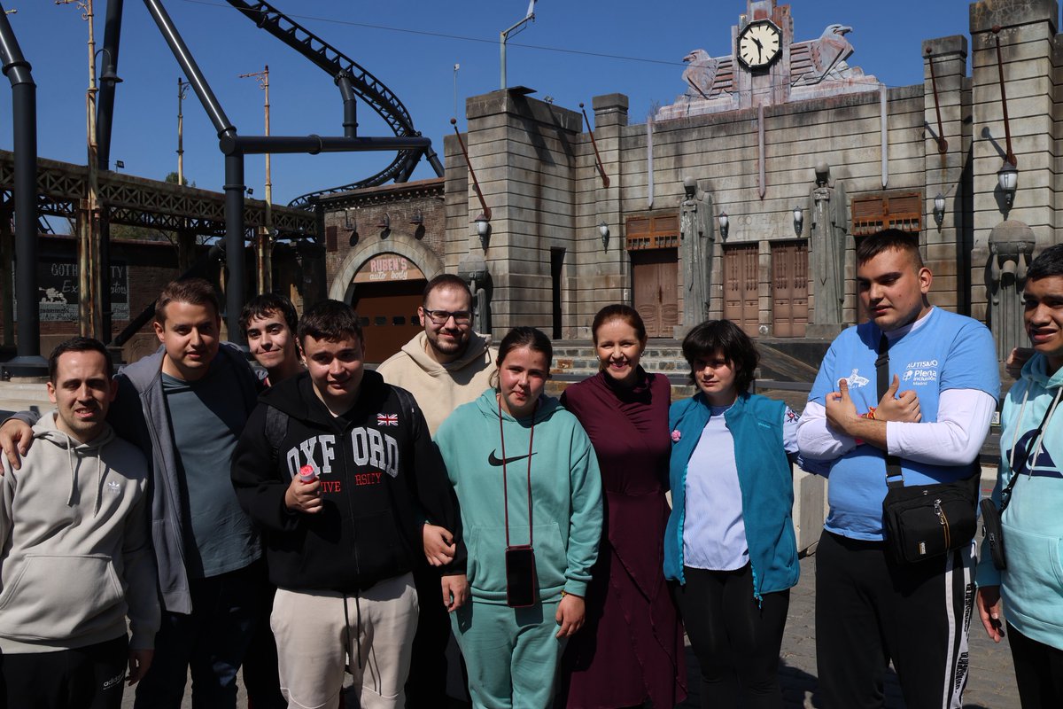 Ana Davila tweet media