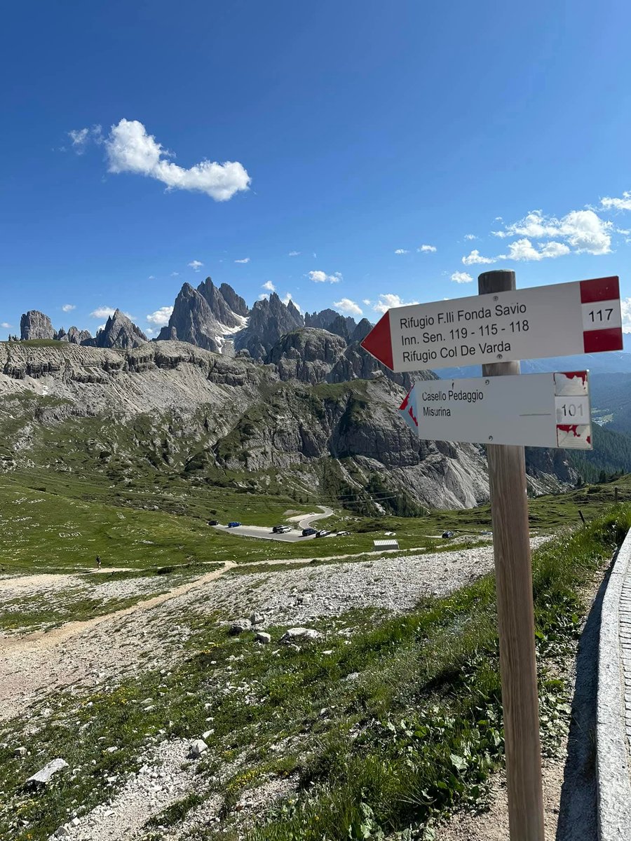 GETSUYOUBI tweet media