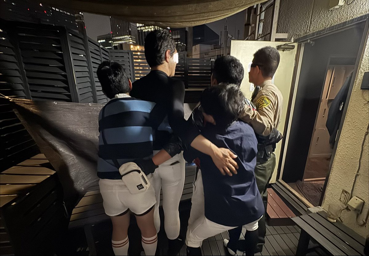 ユニなつお tweet media