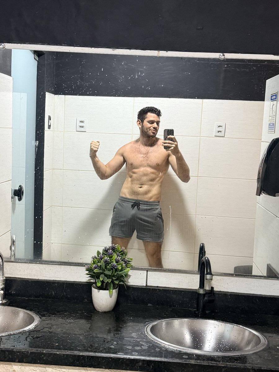 X-Jr tweet media