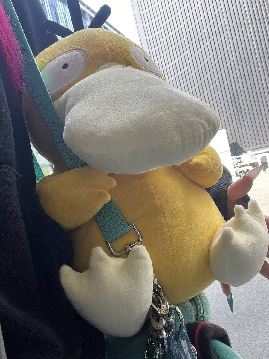 まるち🫐@アキバギルド tweet media