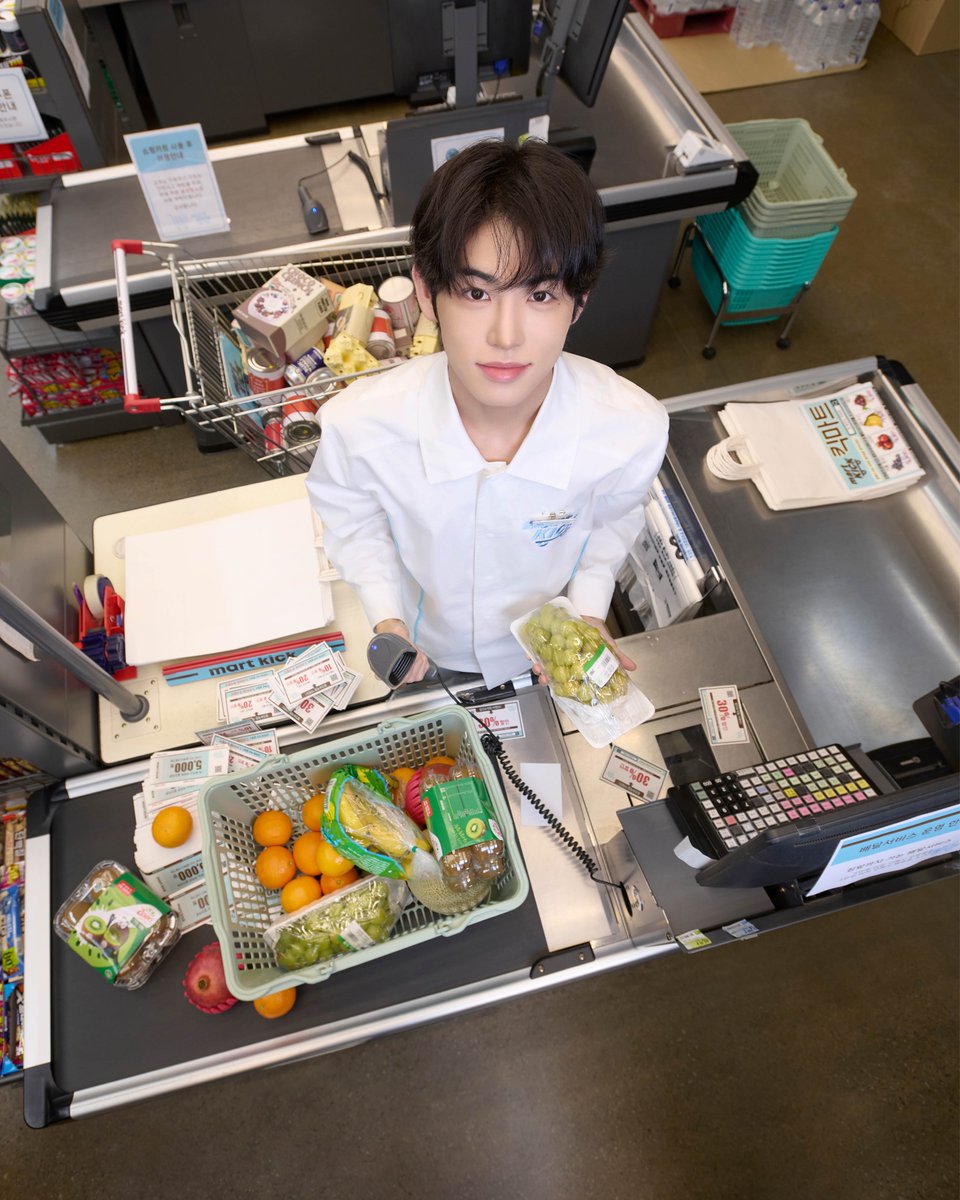 KickFlip tweet media