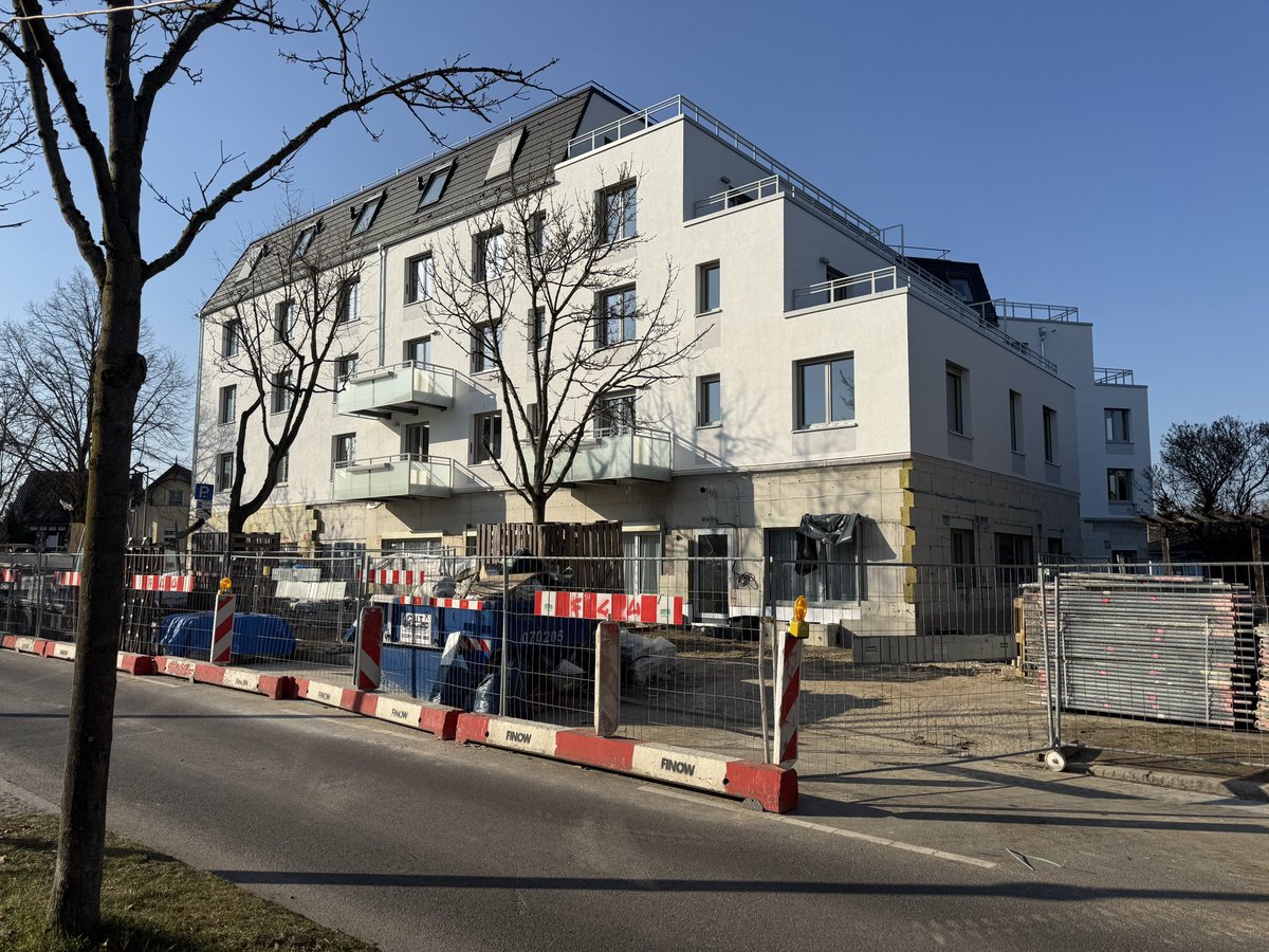 Virtualvers tweet media