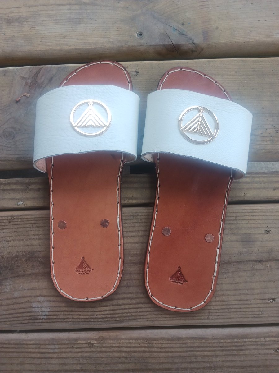 RoyalAmaruCollection13™ tweet media