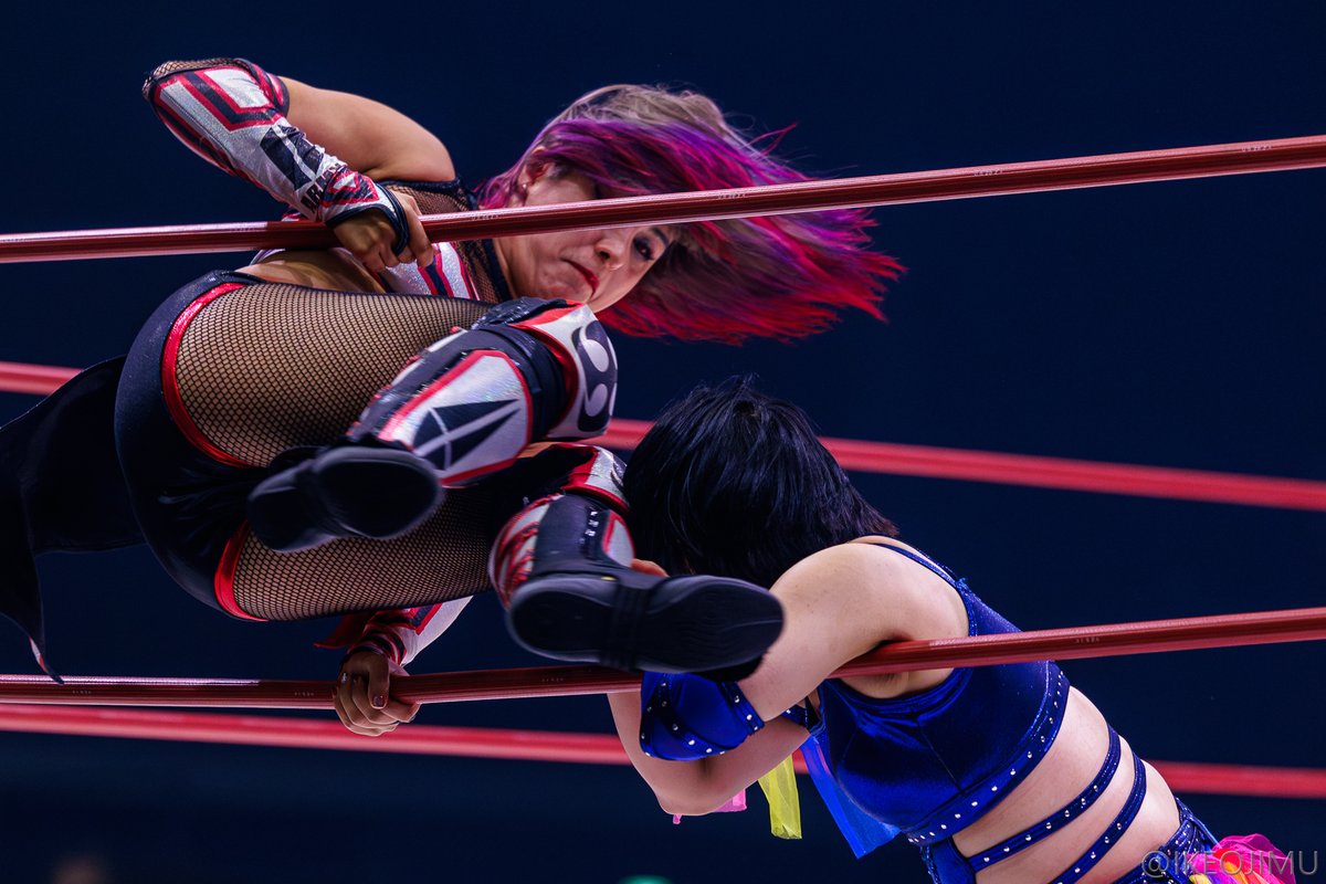 イケオジム tweet media