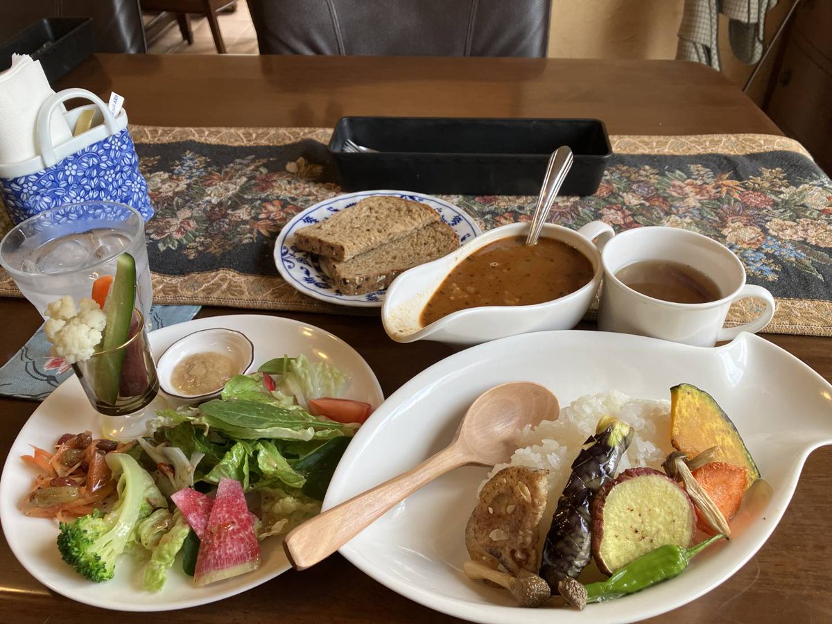 coffee_forest19's tweet photo. 一番人気スパイシースープカレーです。４月４日の、貝殻山公園の桜祭りは、土曜日営業致します
ご予約お待ちしています https://t.co/lCJjx72PTw