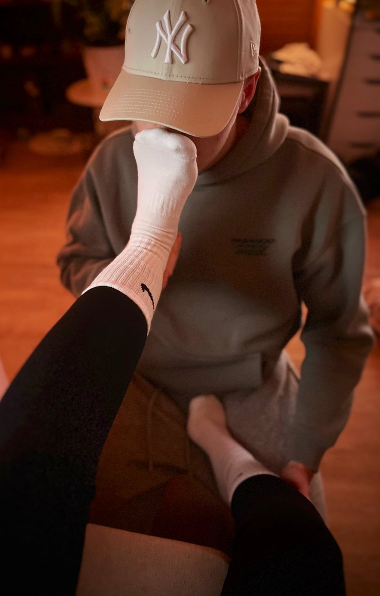 yourGoddesValentina²👑 tweet media