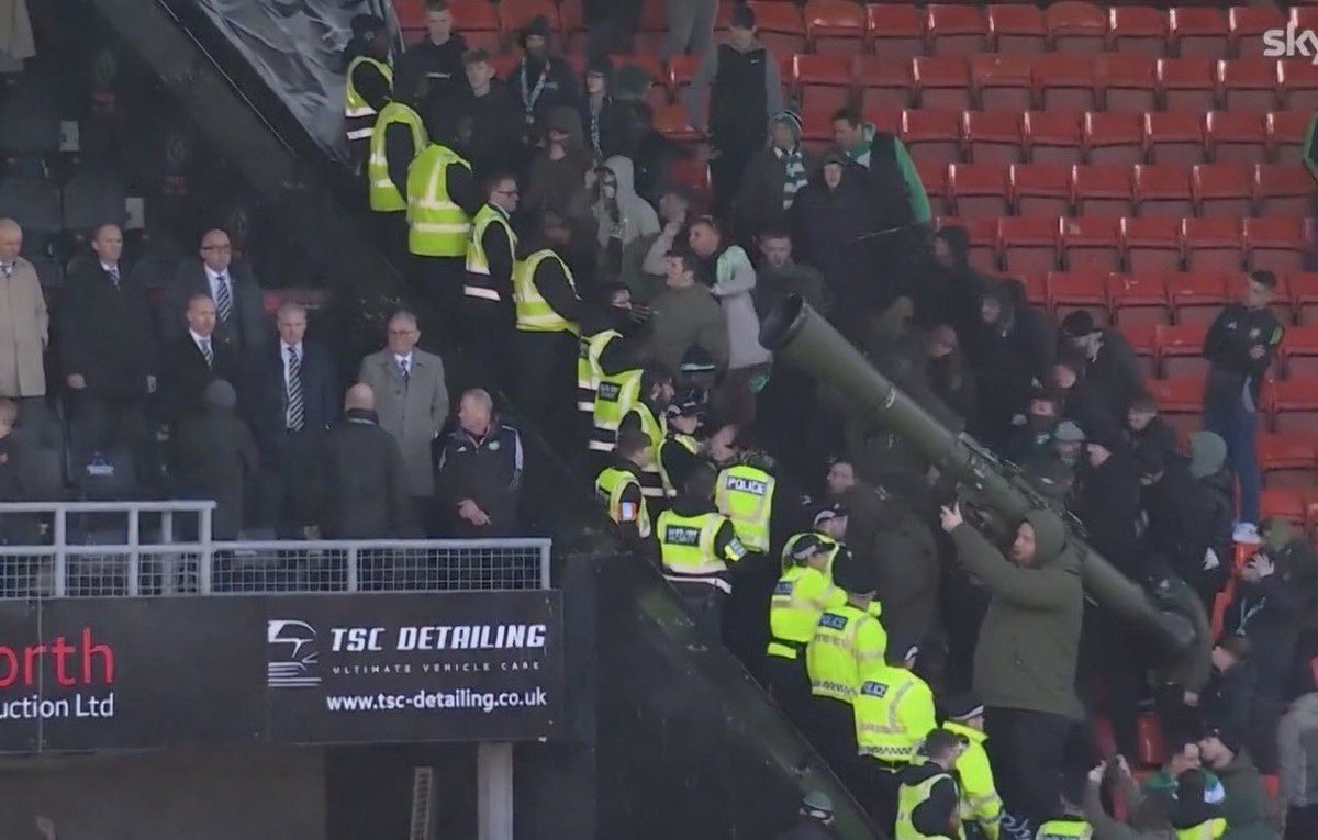 deecee1872 tweet media