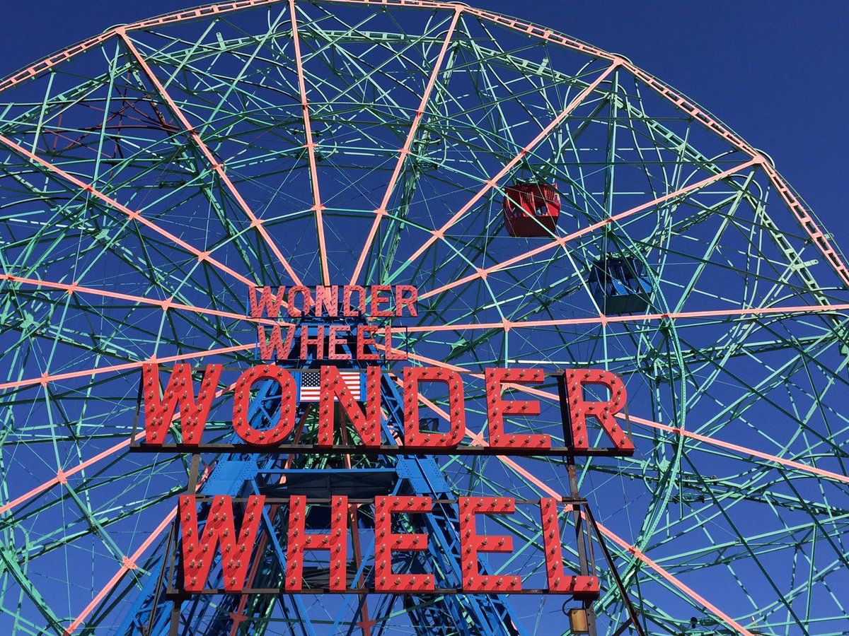 Denos Wonder Wheel tweet media