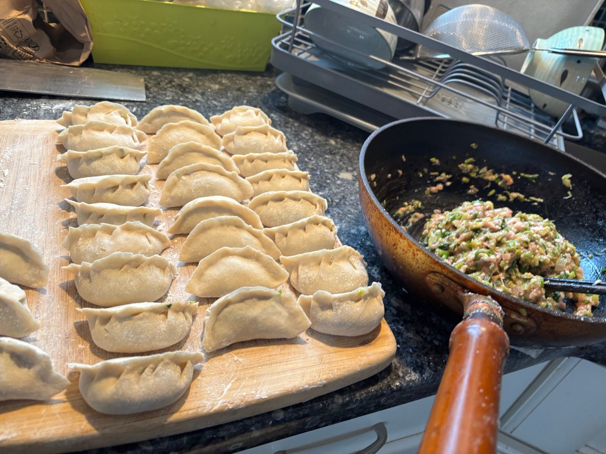 Cynthia X Pan tweet media