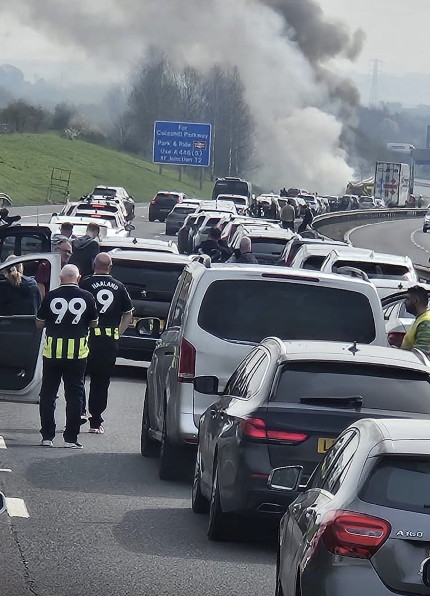 Emma Tobez tweet media