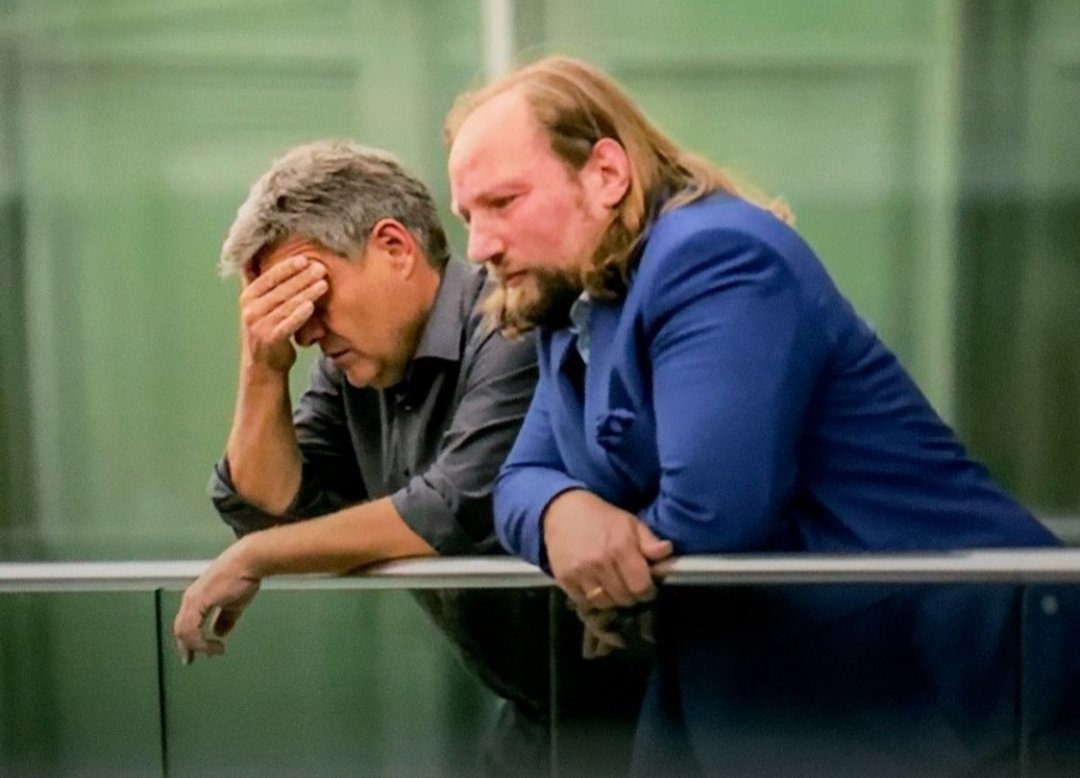 du_gardes's tweet photo. die meisten Deutschen wollen doch genau das ... Bloss nicht 💙🇩🇪AfD🇩🇪💙 - es könnte sich ja was ändern!
Keine Tierart auf diesem Planeten würde sich die Dümmsten, die Faulsten zum Anführer wählen - die Deutschen tun es.
Die dekadenten, devot-nationalmasochistischen Rest-Deutschen wollen untergehen - und sie werden untergehen.
Morgen früh werden wir genau das in RLP sehen