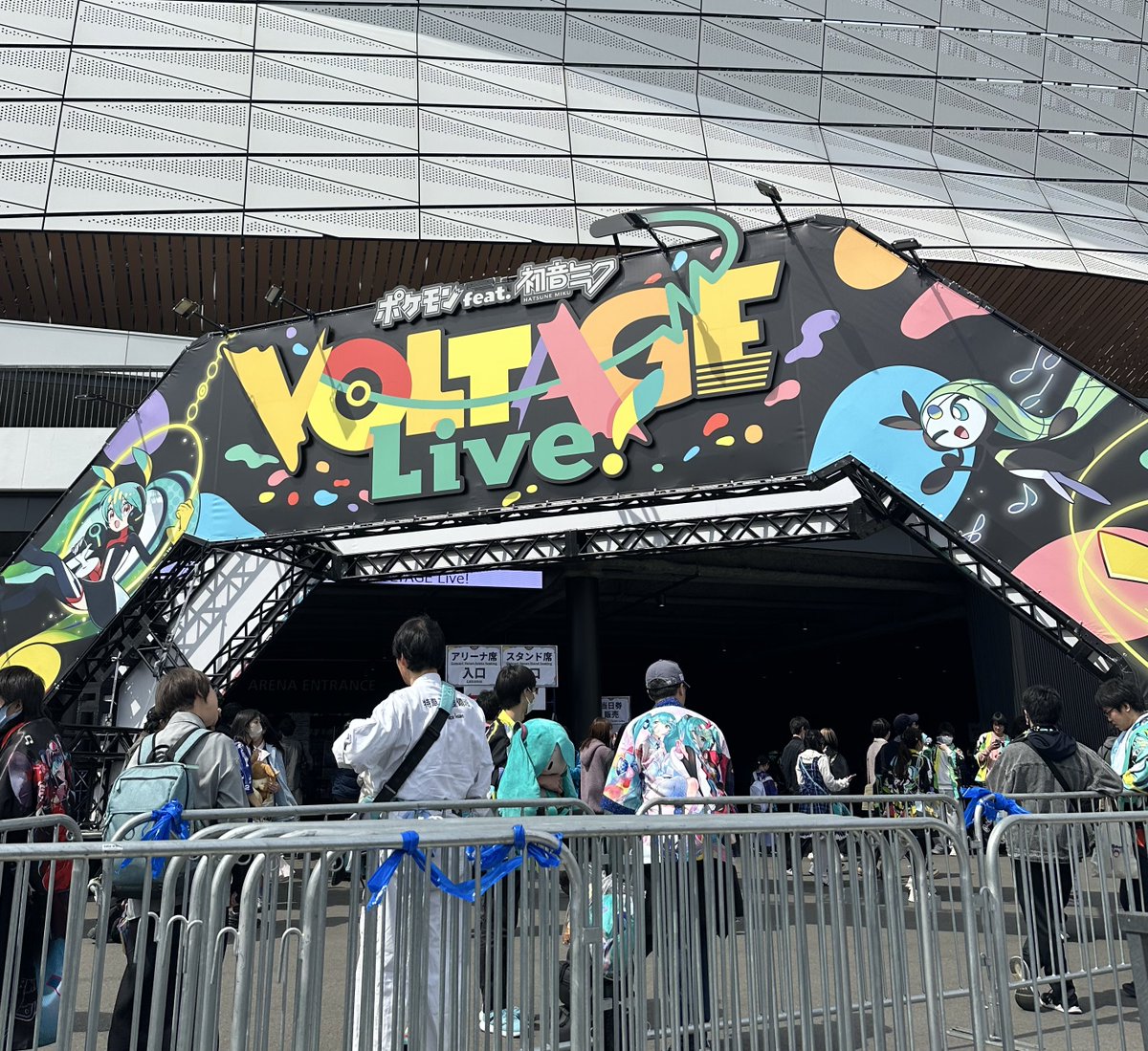 ヤコー tweet media