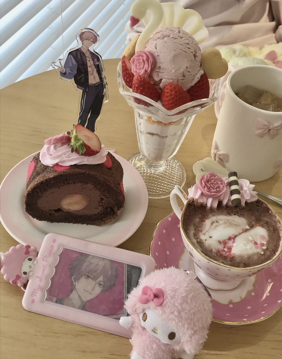 ⩌⤙⩌ tweet media