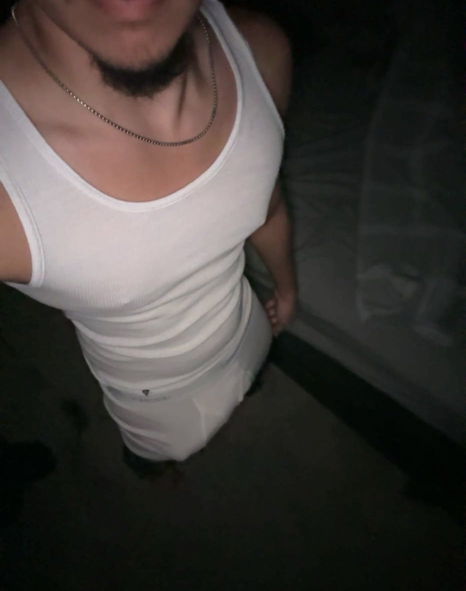 vvchrvs's tweet photo. let me surprise you with some dick https://t.co/RWcc9X8dv8
