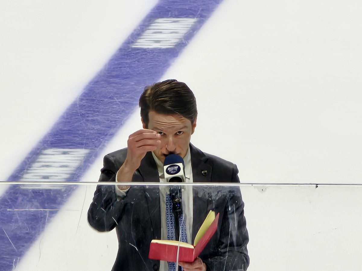 210Darryl's tweet photo. The voice of your @RailersHC @Realtimfoley making an announcement asking that no pictures be taken during the wedding ceremony. Under further review, this was before the ceremony, and as such, perfectly legal. https://t.co/3O5tnmlEit