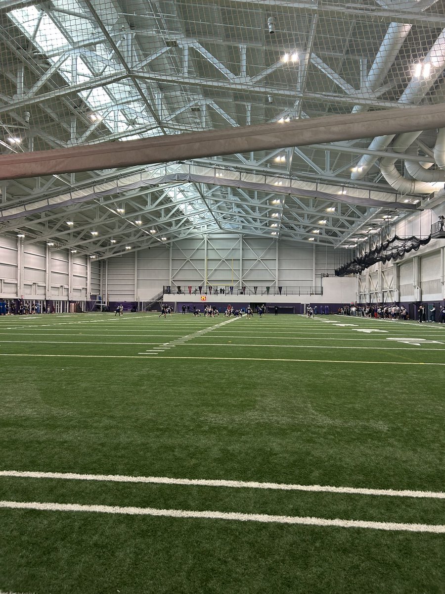 2STyTy's tweet photo. Thank you @CoachSchell_  for inviting me to spring ball yesterday!! Had a great time.
@Coach_Ander5on @HCrossFB https://t.co/o4WAsZKohV