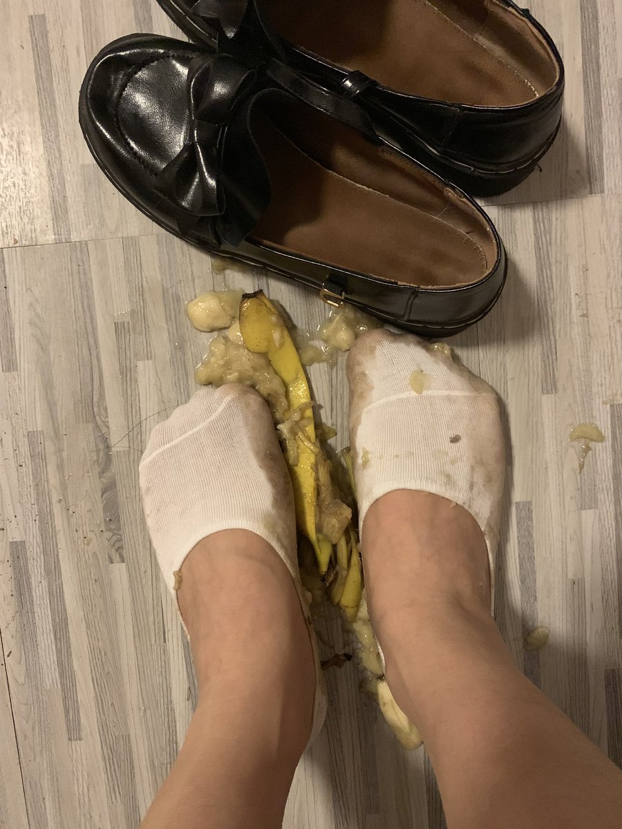Man950610's tweet photo. 船袜遇见香蕉 https://t.co/l3YtFHhT4U