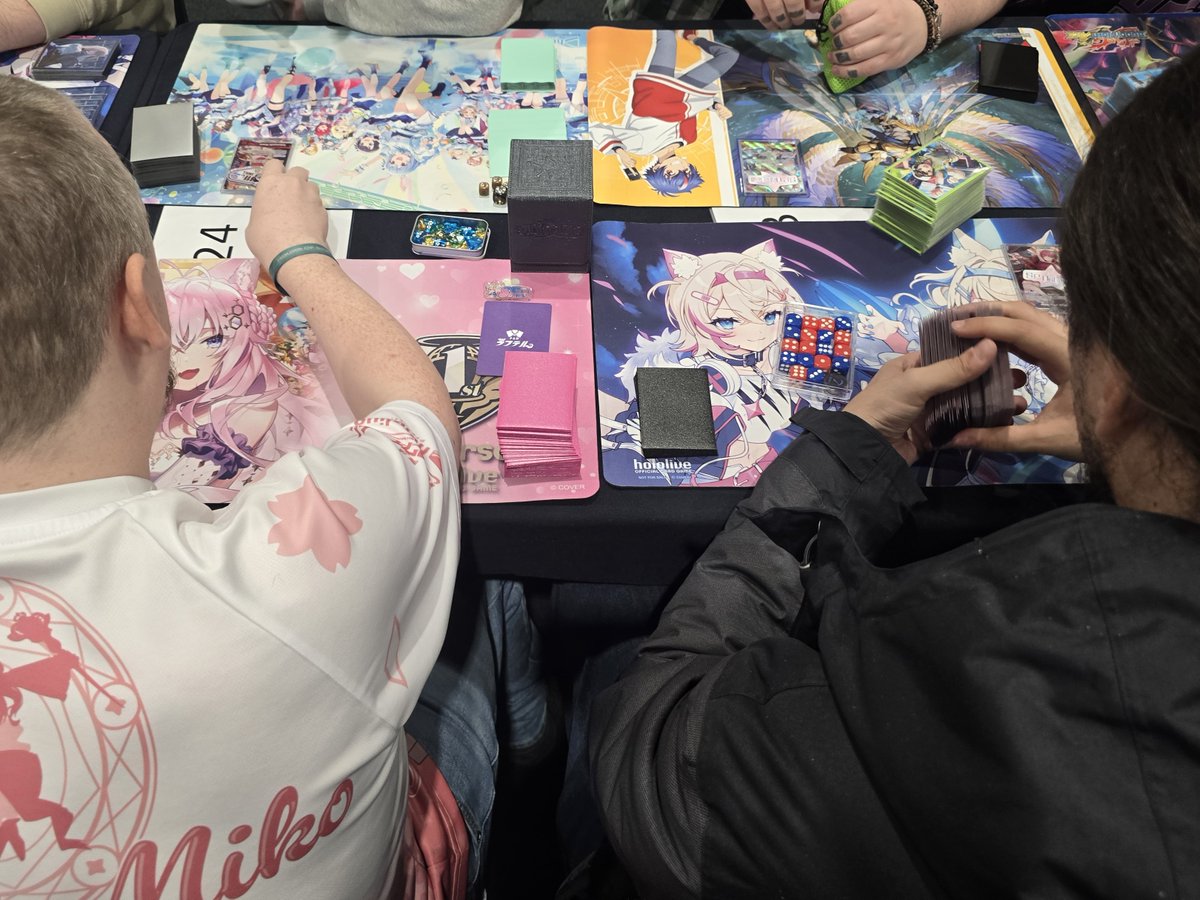 hololive_OCG_EN's tweet photo. 🏆 Bloom Cup DX 25-26 Challenge 🏆
The hololive OFFICIAL CARD GAME Bloom Cup DX 25-26 Challenge Manchester, UK is underway! Who will emerge victorious!?
May your Oshi skill lead you to victory! Live Start!✨
#hOCG #hololive #BloomCupDX https://t.co/lUXthquGBe