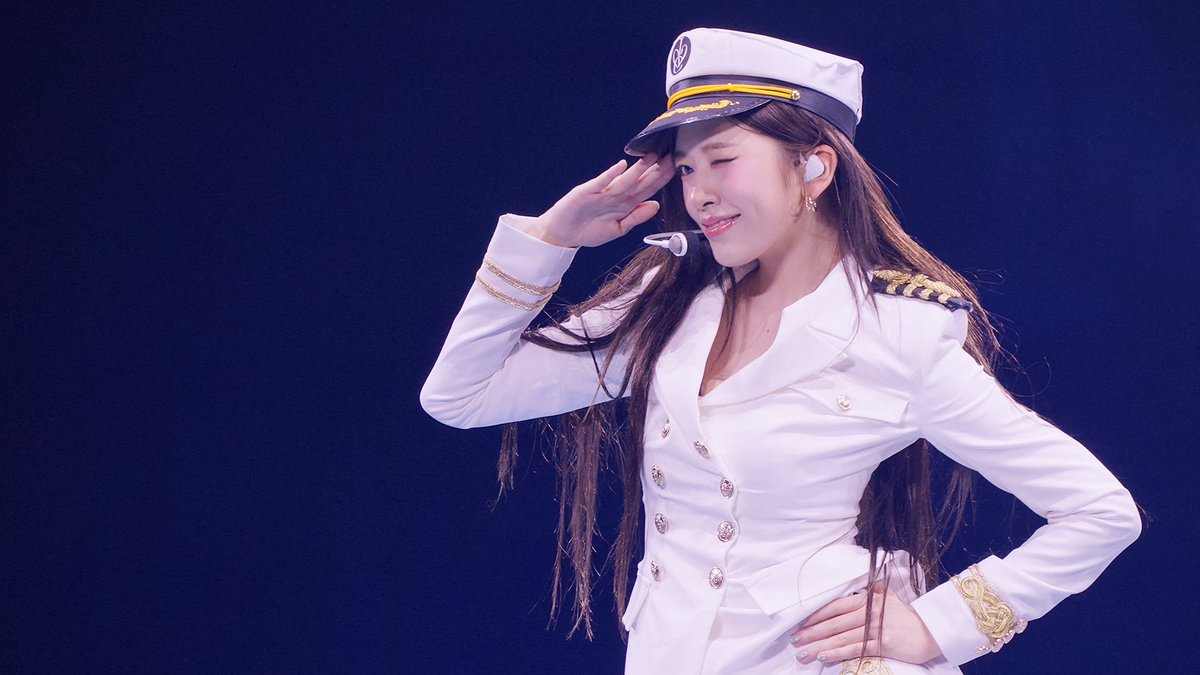 카뿜리 포포 Yujin’s mom 🍋 tweet media