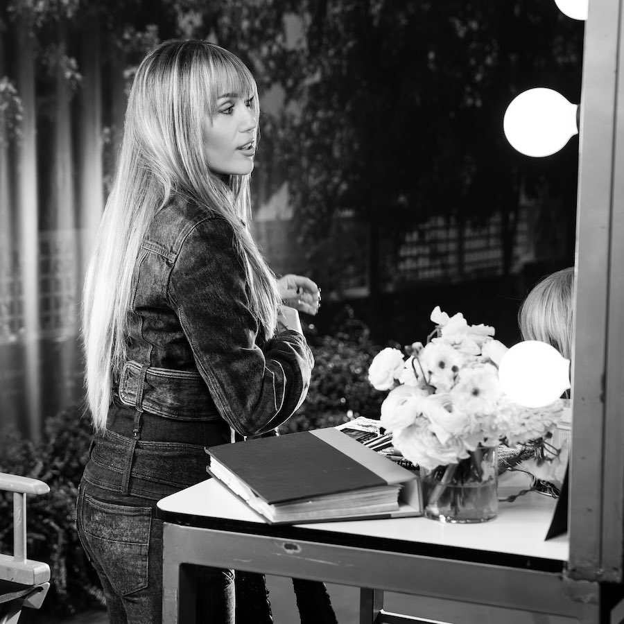 MileyUpdates's tweet photo. Hannah Montana, 2026 https://t.co/xdsymaKwvq