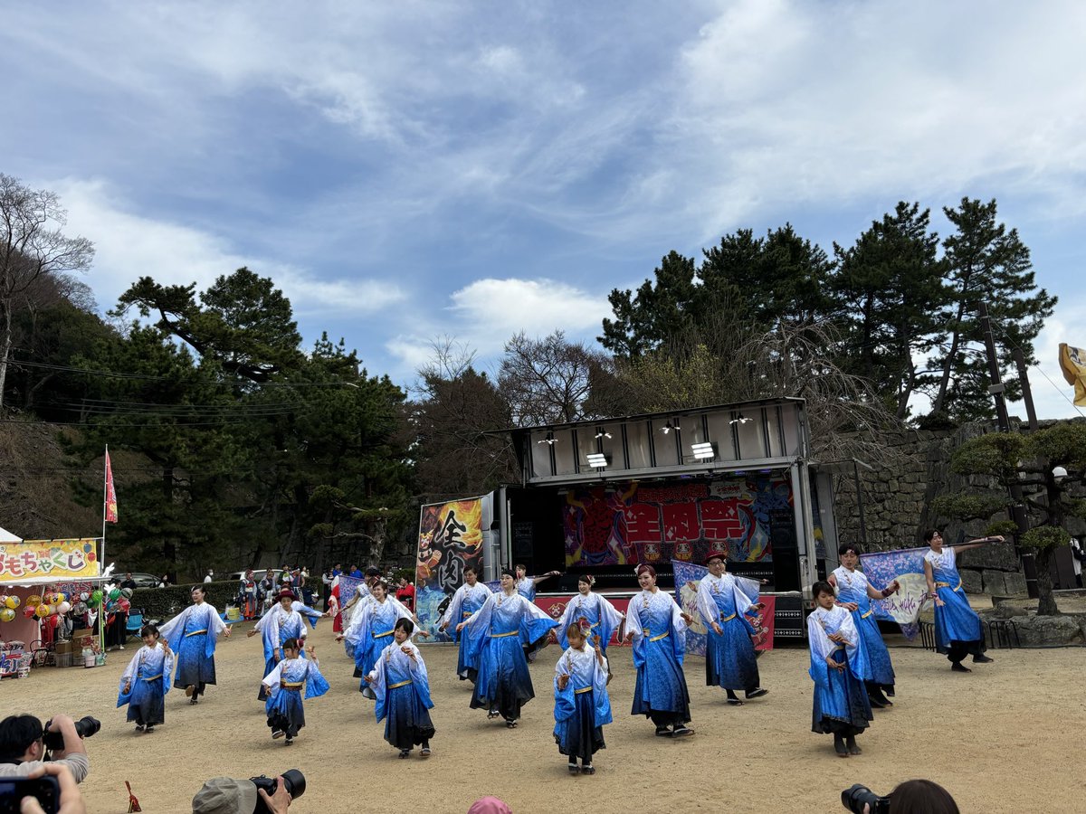 u0n_3's tweet photo. 憂喜世桜の演舞もしっかり観た‼️
この衣装にこの曲が好き😊 https://t.co/3rHYNGl0QU