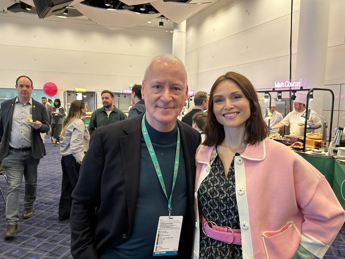 Jim White tweet media