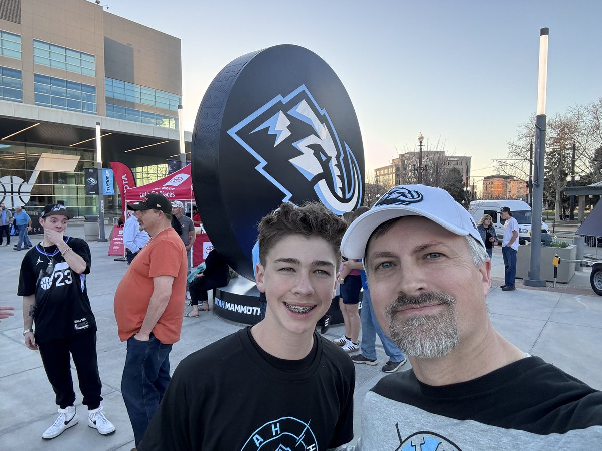 Kenneth Stark tweet media