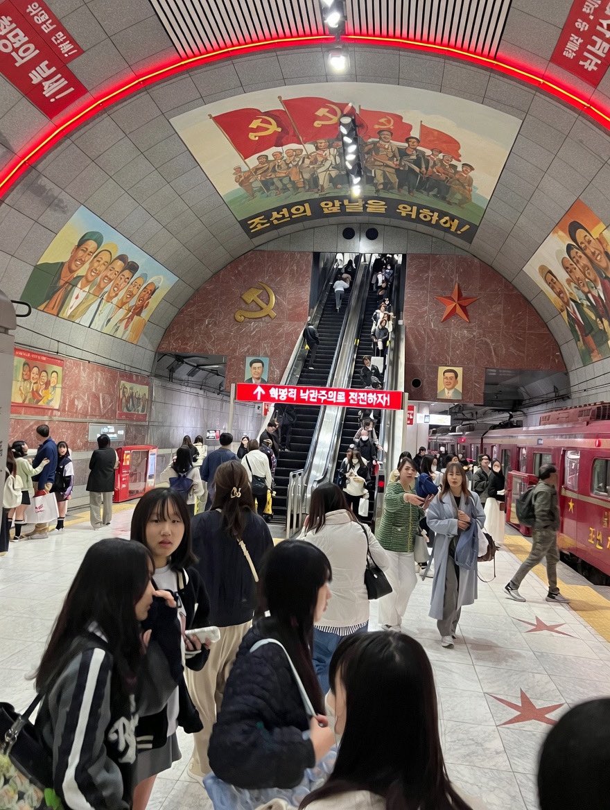 𝒑𝒐𝒍 𝒕𝒆𝒕 tweet media