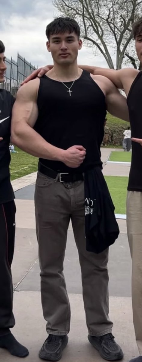 IM WEAK ON MY KNEES FOR THE WASIAN DL TRADE