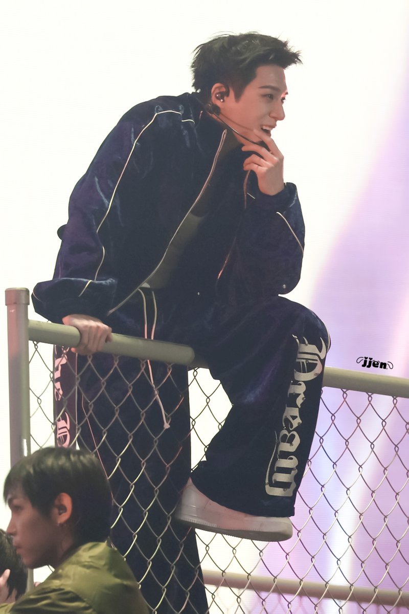 젠젠 jjen tweet media