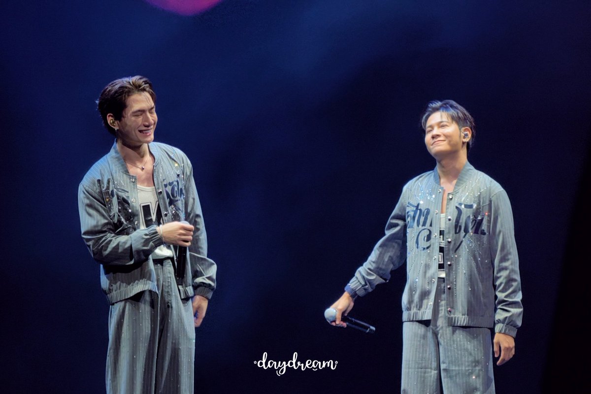 daydream 💛⛅✏️📖 tweet media