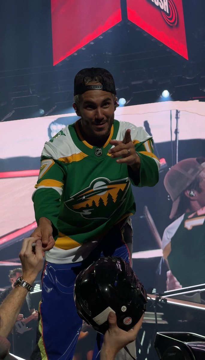 Blake 🤙🏻 tweet media