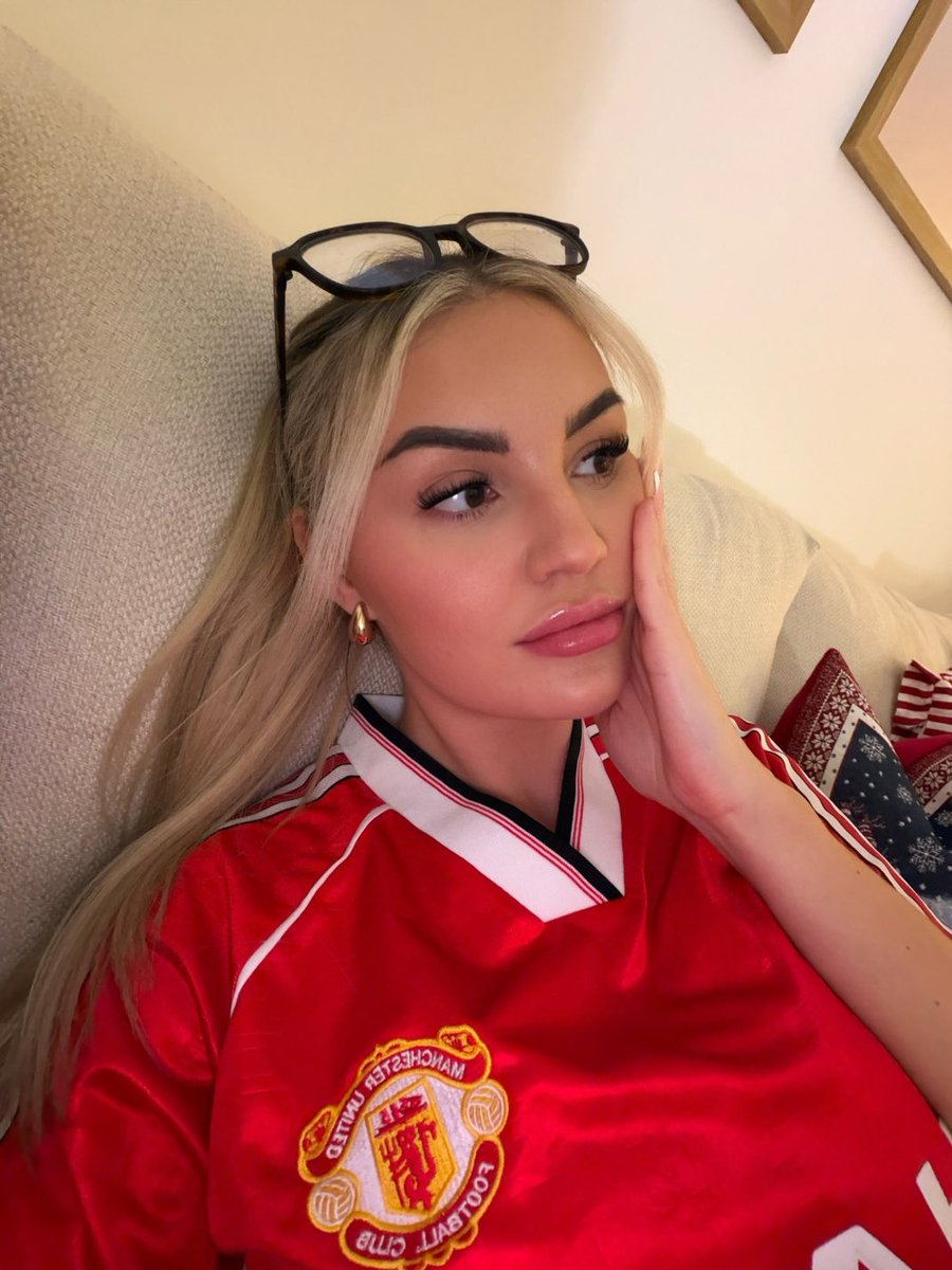 Skylar Skye tweet media