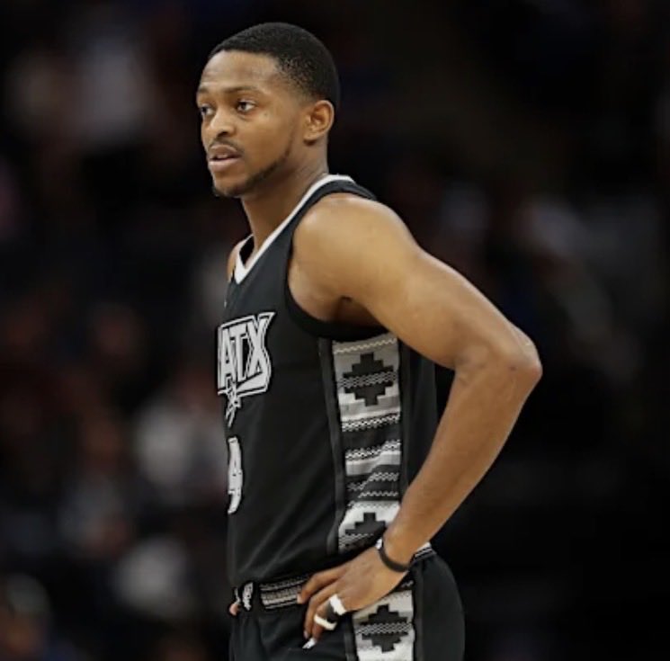 ᴅ ʀ ᴇ ᴡ tweet media